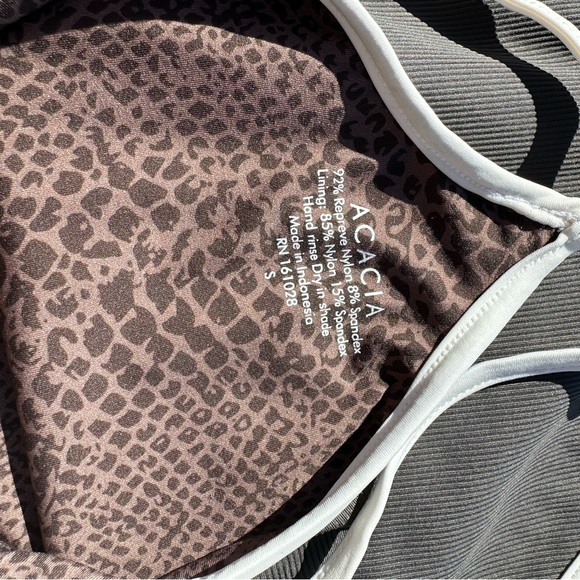 Acacia PEYTON PIPED FULL PIECE - Picture 5 of 5